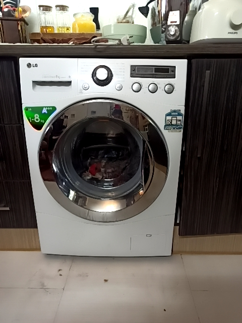 نمونه کار تعمیر ماشین لباسشویی ال جی در اصفهان